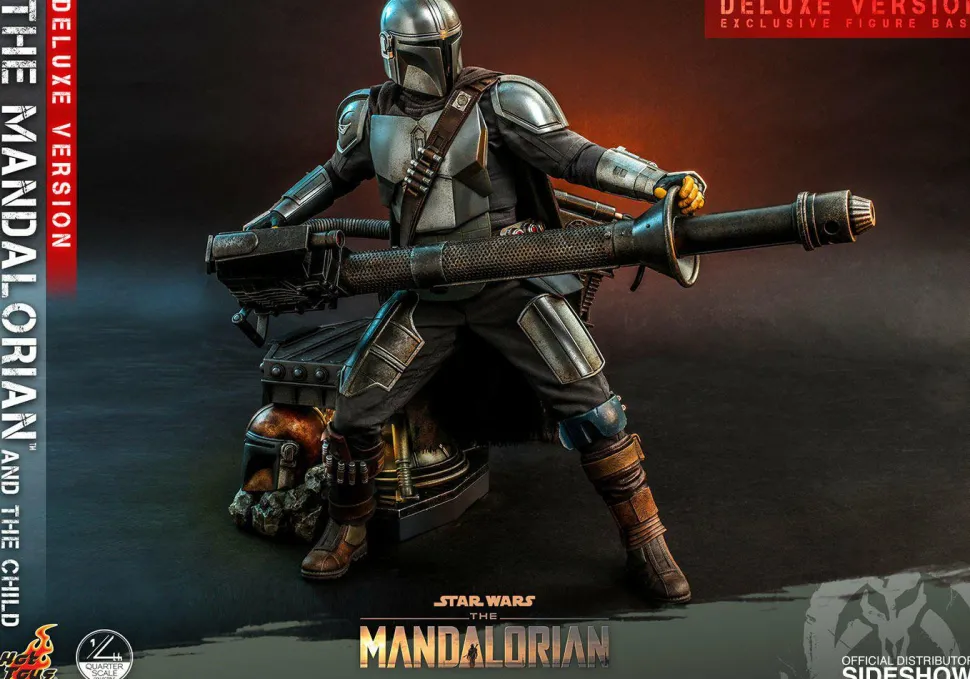 Star Wars: The Mandalorian - The Mandalorian & The Child Deluxe 1/4 Scale Hot Toys Action Figure 2-Pack (Battery Compliant)