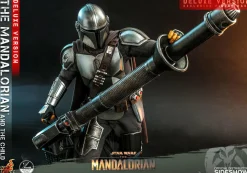 Star Wars: The Mandalorian - The Mandalorian & The Child Deluxe 1/4 Scale Hot Toys Action Figure 2-Pack (Battery Compliant)