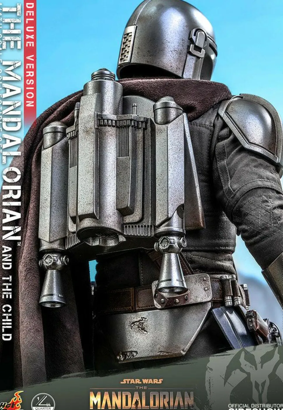 Star Wars: The Mandalorian - The Mandalorian & The Child Deluxe 1/4 Scale Hot Toys Action Figure 2-Pack (Battery Compliant)