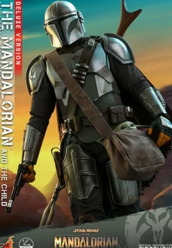 Star Wars: The Mandalorian - The Mandalorian & The Child Deluxe 1/4 Scale Hot Toys Action Figure 2-Pack (Battery Compliant)