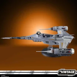 Star Wars: The Mandalorian - The Mandalorian's N-1 Starfighter & The Mandalorian Vintage Collection Kenner 3.75
