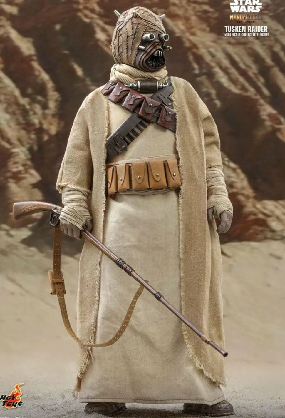 Star Wars: The Mandalorian - Tusken Raider 1/6th Scale Hot Toys Action Figure