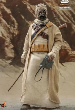 Star Wars: The Mandalorian - Tusken Raider 1/6th Scale Hot Toys Action Figure