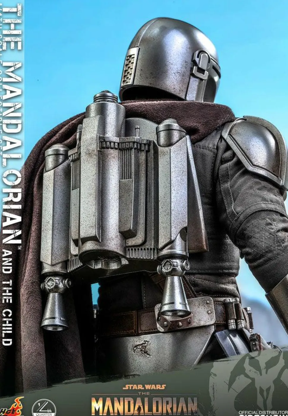 Star Wars: The Mandalorian - The Mandalorian & The Child 1/4 Scale Hot Toys Action Figure 2-Pack (Int Sales Only)