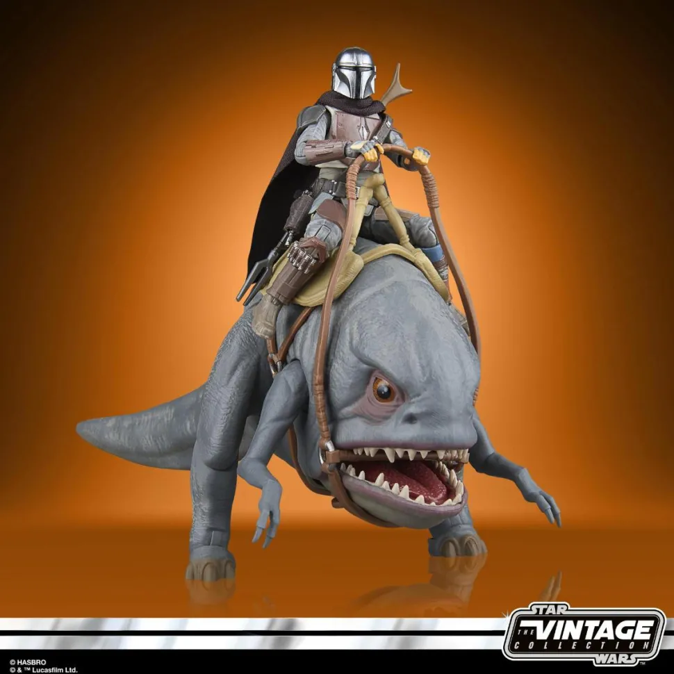 Star Wars: The Mandalorian - Blurrg & The Mandalorian (Arvala-7) Vintage Collection Kenner 3.75" Scale Action Figure 2-Pack