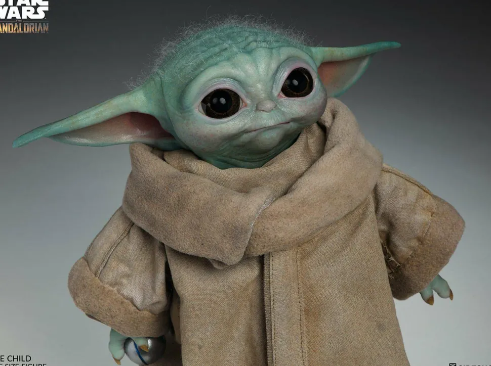 Star Wars: The Mandalorian - The Child (Baby Yoda) 1:1 Scale Life-Size Statue
