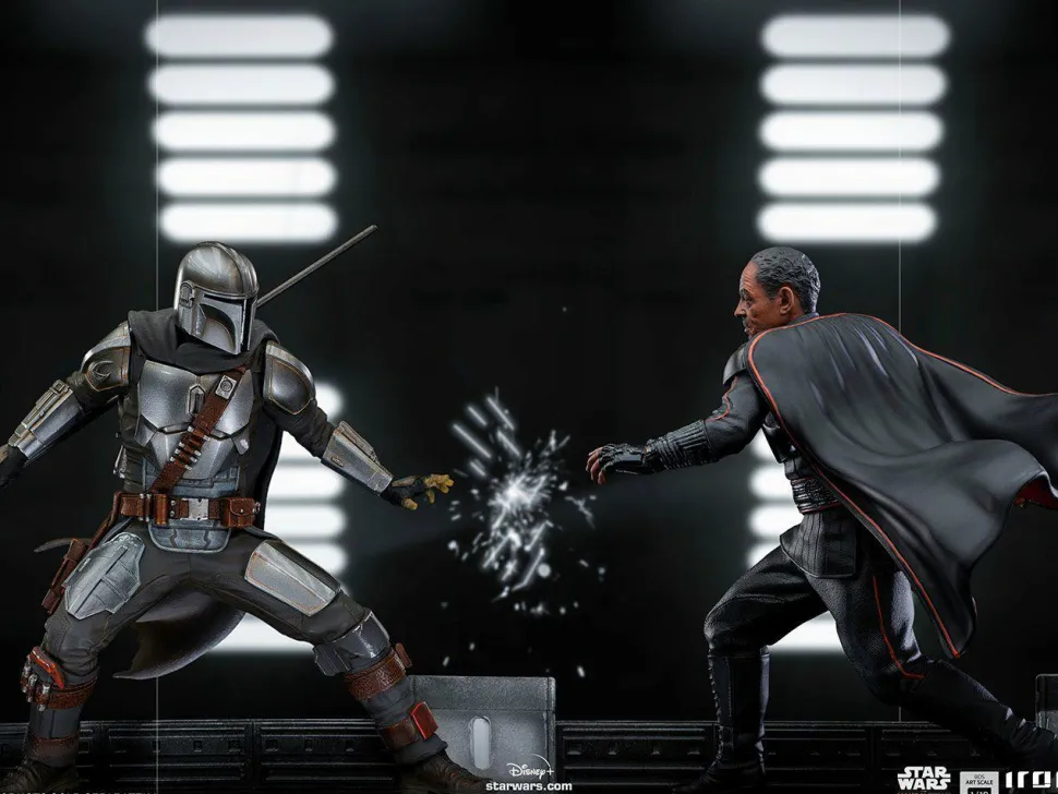 Star Wars: The Mandalorian - Moff Gideon 1/10th Scale Statue