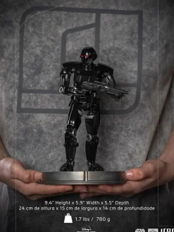 Star Wars: The Mandalorian - Dark Trooper 1/10th Scale Statue