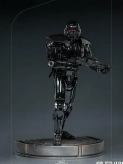 Star Wars: The Mandalorian - Dark Trooper 1/10th Scale Statue