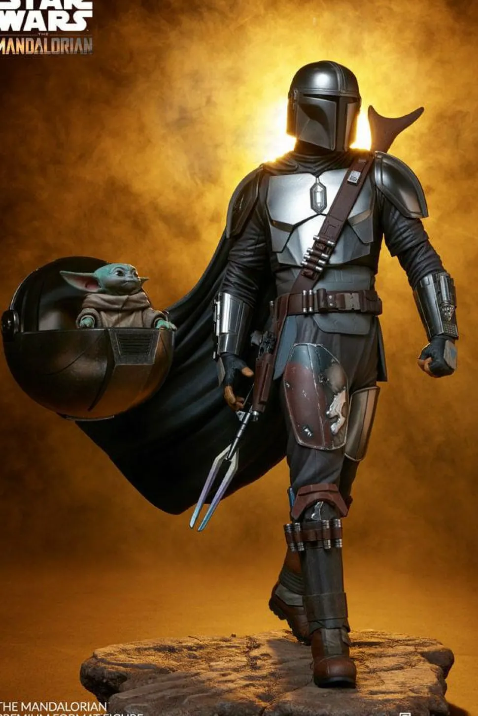 Star Wars: The Mandalorian - The Mandalorian Premium Format Statue