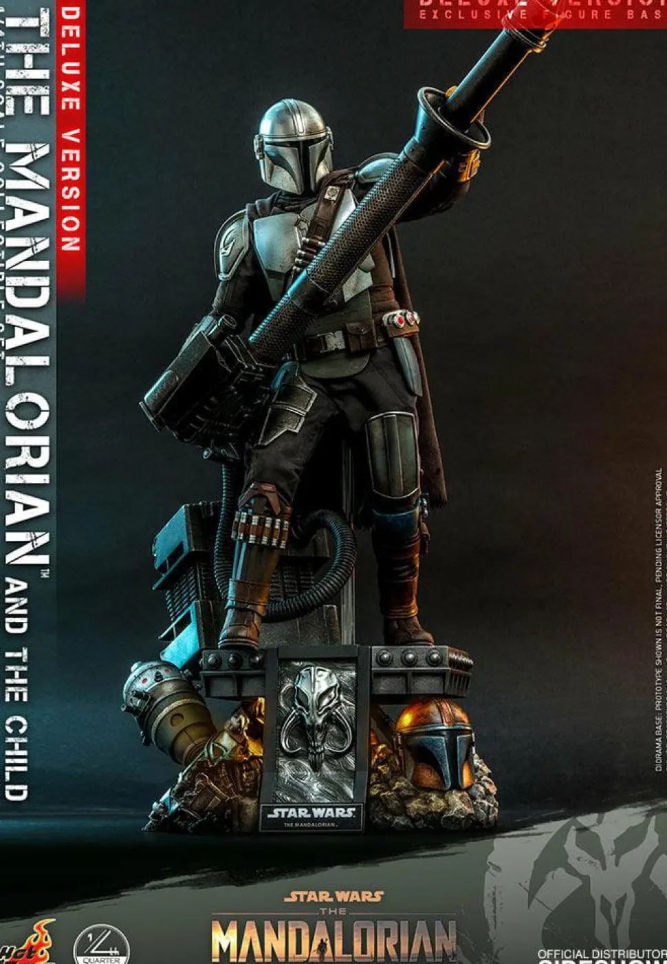 Star Wars: The Mandalorian - The Mandalorian & The Child Deluxe 1/4 Scale Hot Toys Action Figure 2-Pack (Int Sales Only)