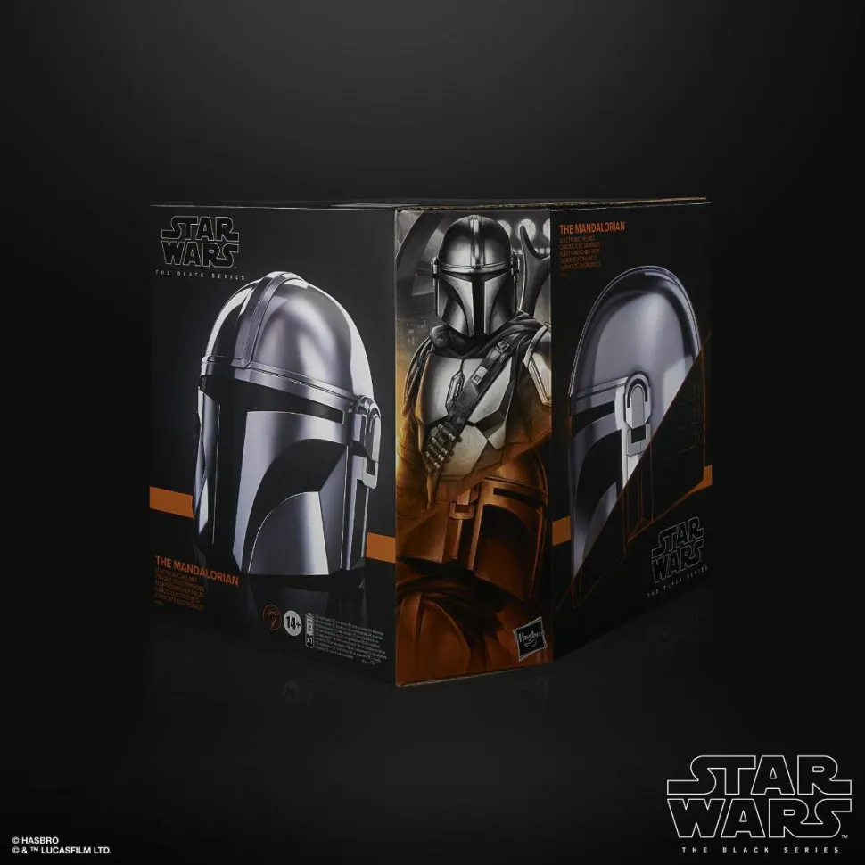 Star Wars: The Mandalorian - The Mandalorian Premium Electronic The Black Series 1:1 Scale Life-Size Helmet Replica