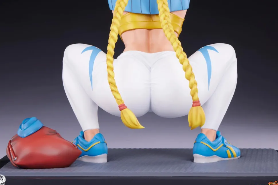 Street Fighter - Cammy Powerlifting (Alpha Edition) 1/4 Scale Statue