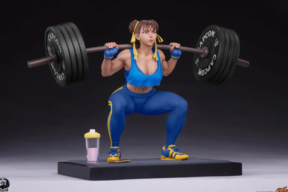 Street Fighter - Chun-Li Powerlifting (Alpha Edition) 1/4 Scale Statue