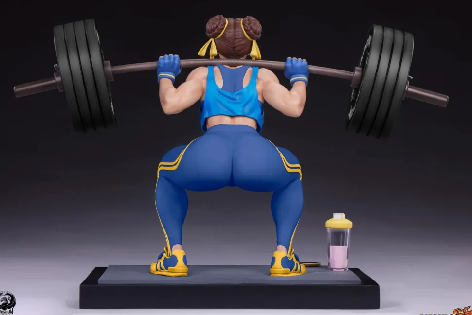 Street Fighter - Chun-Li Powerlifting (Alpha Edition) 1/4 Scale Statue