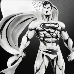 Superman - John Byrne's Superman Black & White Version 1/8th Scale PVC Statue