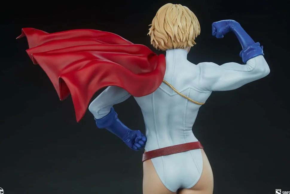 Superman - Power Girl Premium Format Statue