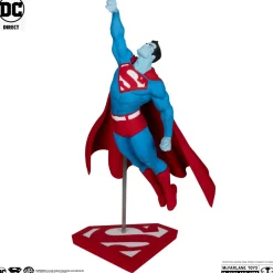 Superman - Superman by Gary Frank (Superman Red & Blue) 1/10th Scale Statue