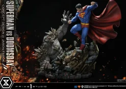 Superman - Superman vs Doomsday 1/3 Scale Diorama Statue