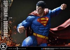 Superman - Superman vs Doomsday 1/3 Scale Diorama Statue