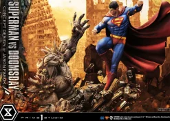 Superman - Superman vs Doomsday 1/3 Scale Diorama Statue
