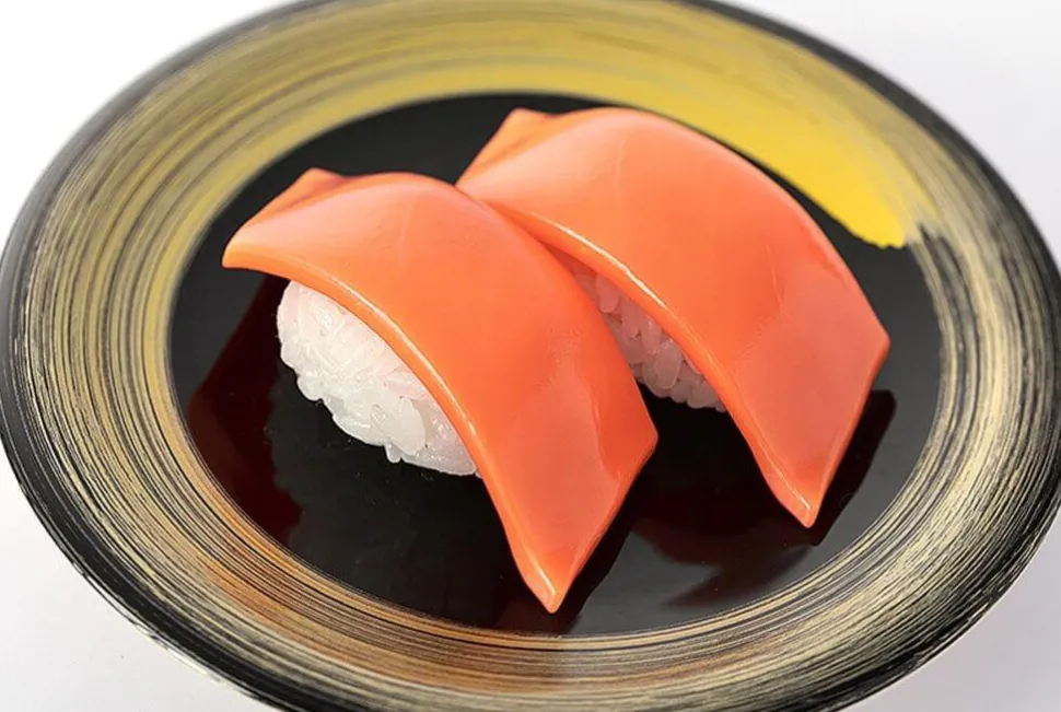 Syuto Seiko - Salmon Sushi 1:1 Scale Life-Size Plastic Model Kit Replica