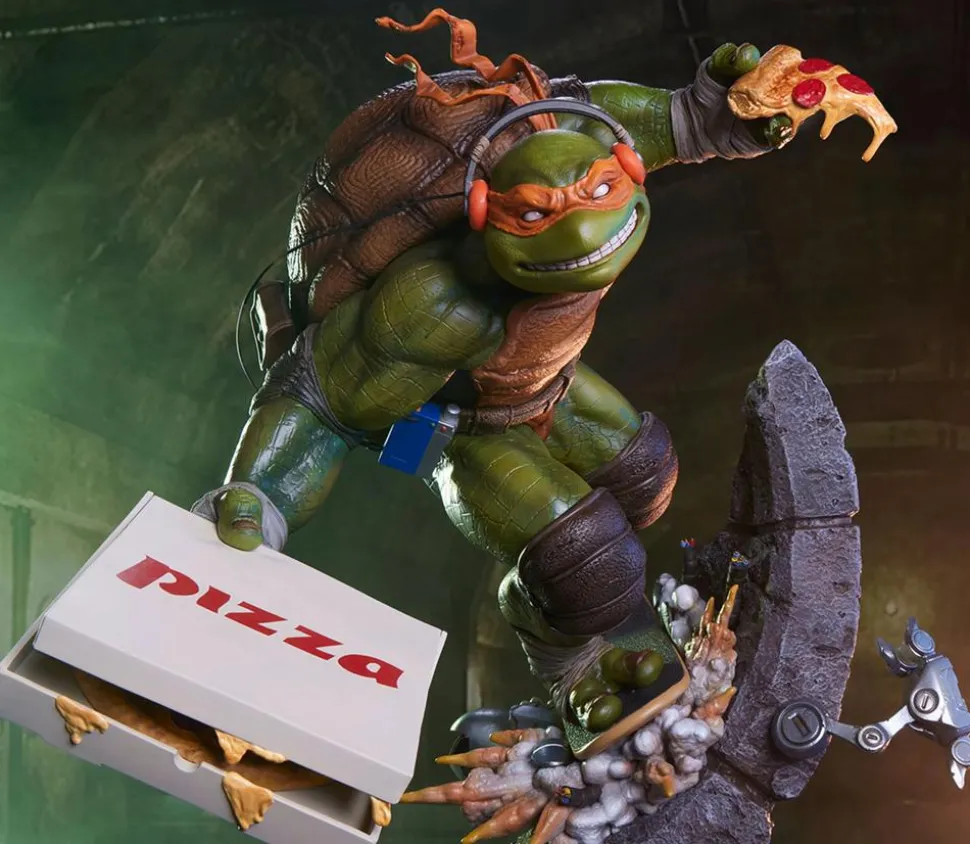 Teenage Mutant Ninja Turtles - Michelangelo Legends Deluxe 1/3 Scale Statue