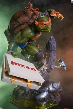 Teenage Mutant Ninja Turtles - Michelangelo Legends Deluxe 1/3 Scale Statue