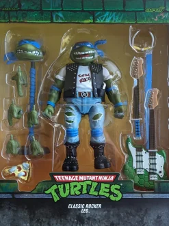 Teenage Mutant Ninja Turtles (1987) - Classic Rocker Leo Ultimates! 7" Scale Action Figure (Wave 10)