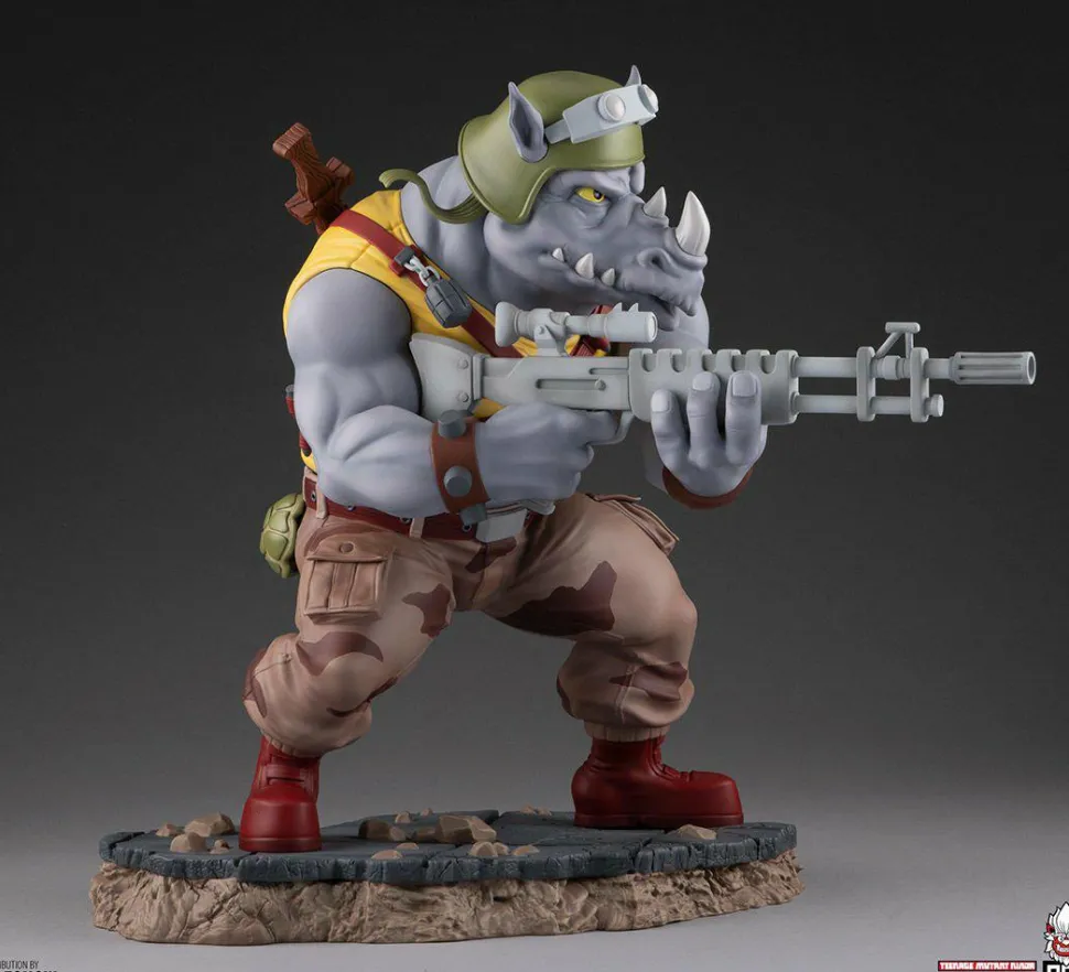 Teenage Mutant Ninja Turtles (1987) - Rocksteady 1/4 Scale Statue