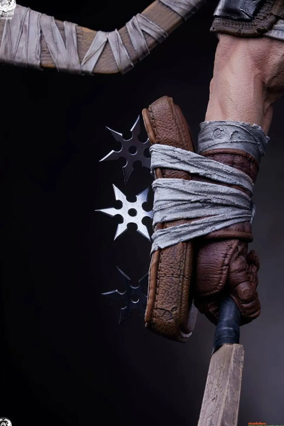 Teenage Mutant Ninja Turtles - Casey Jones Deluxe 1/3 Scale Statue