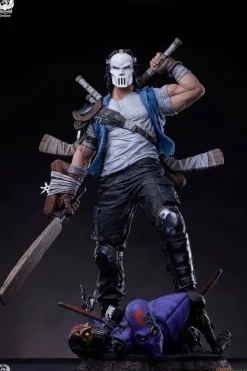 Teenage Mutant Ninja Turtles - Casey Jones Deluxe 1/3 Scale Statue