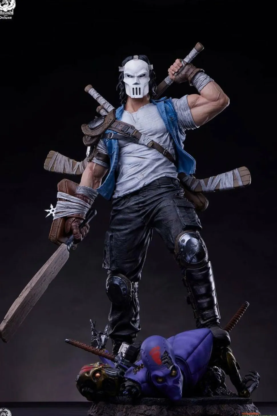 Teenage Mutant Ninja Turtles - Casey Jones Deluxe 1/3 Scale Statue