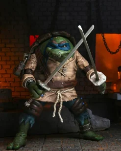 Teenage Mutant Ninja Turtles x Universal Monsters - Leonardo as the Hunchback Ultimate 7" Scale Action Figure