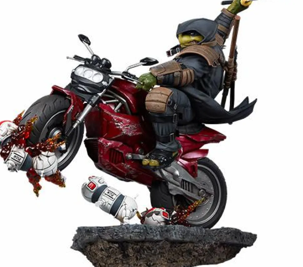 Teenage Mutant Ninja Turtles - The Last Ronin on Bike 1/4th Scale Statue