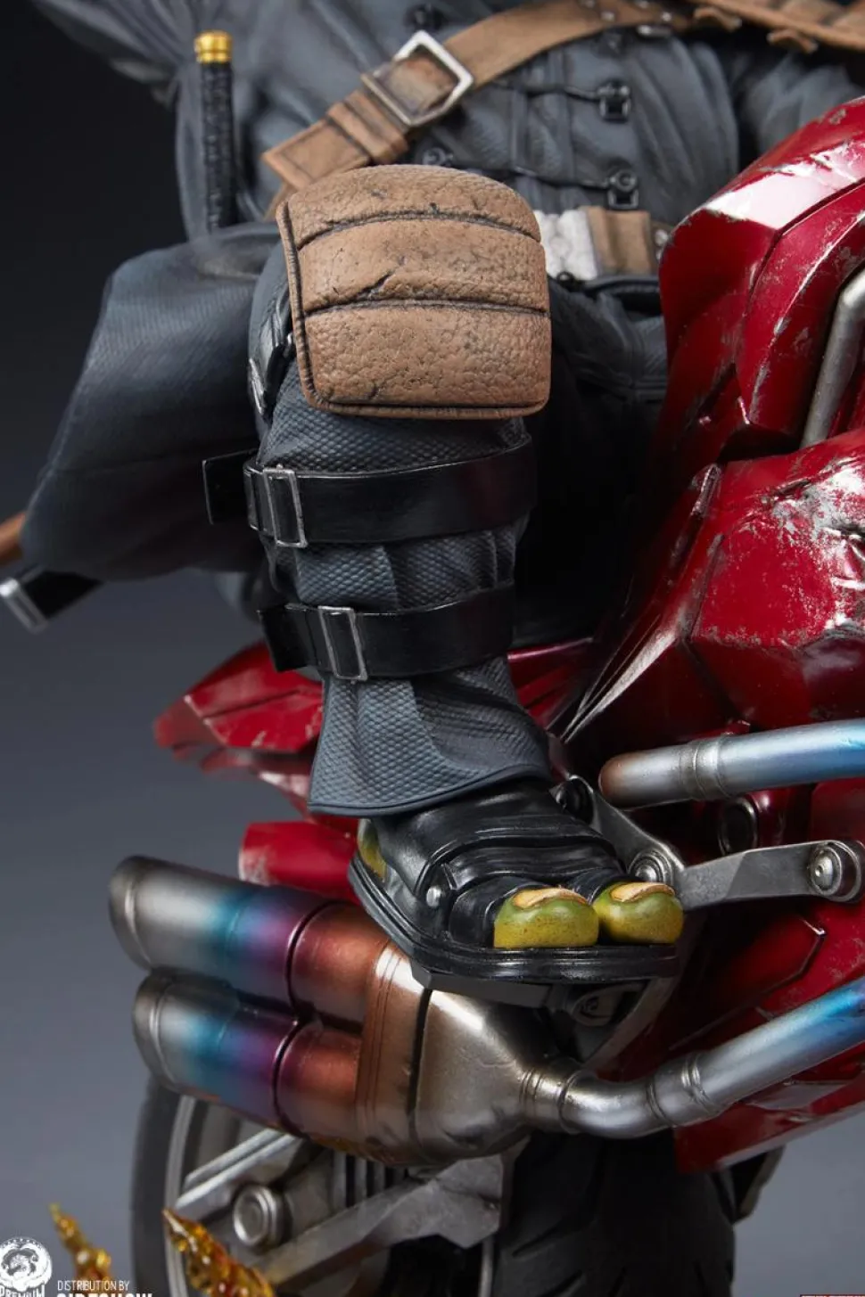 Teenage Mutant Ninja Turtles - The Last Ronin on Bike 1/4th Scale Statue