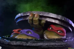 Teenage Mutant Ninja Turtles (1990) - Underground 1:1 Scale Life-Size Diorama Statue