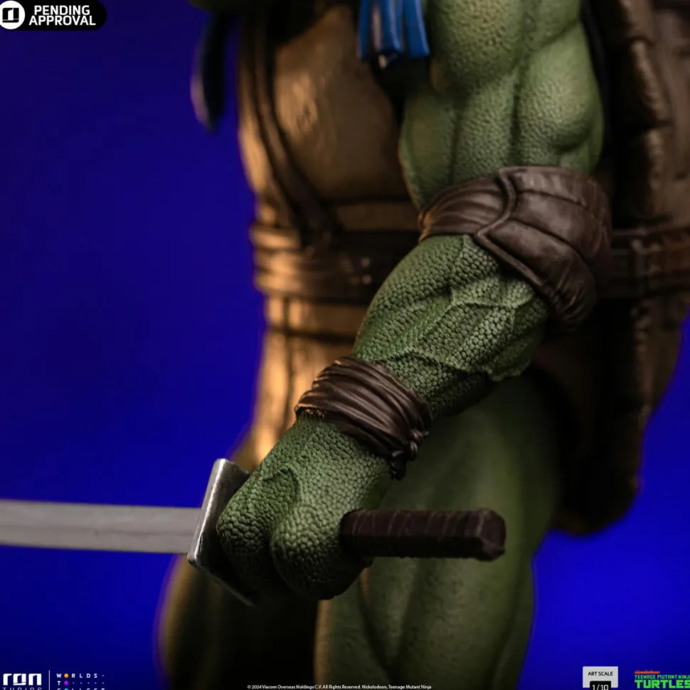 Teenage Mutant Ninja Turtles (1990) - Leonardo 1/10th Scale Statue