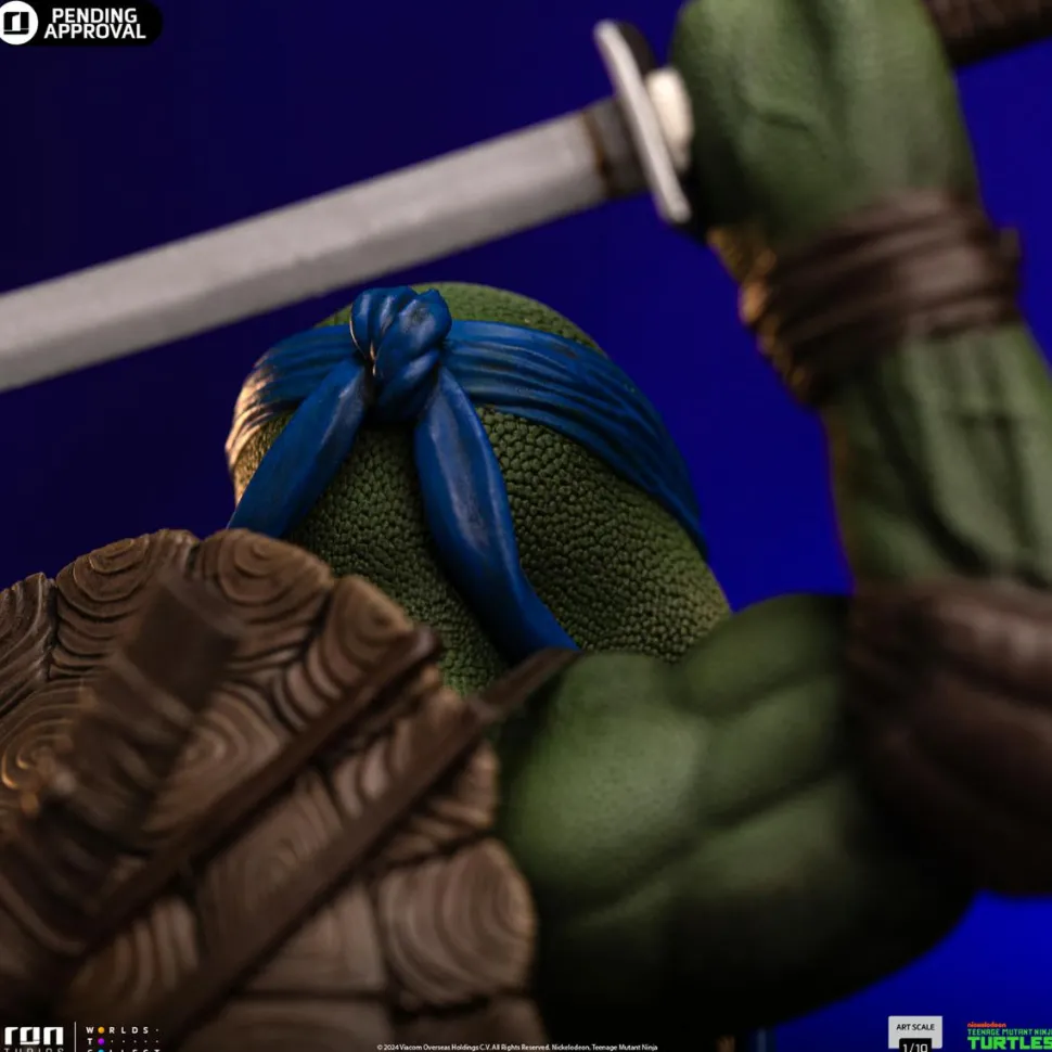 Teenage Mutant Ninja Turtles (1990) - Leonardo 1/10th Scale Statue