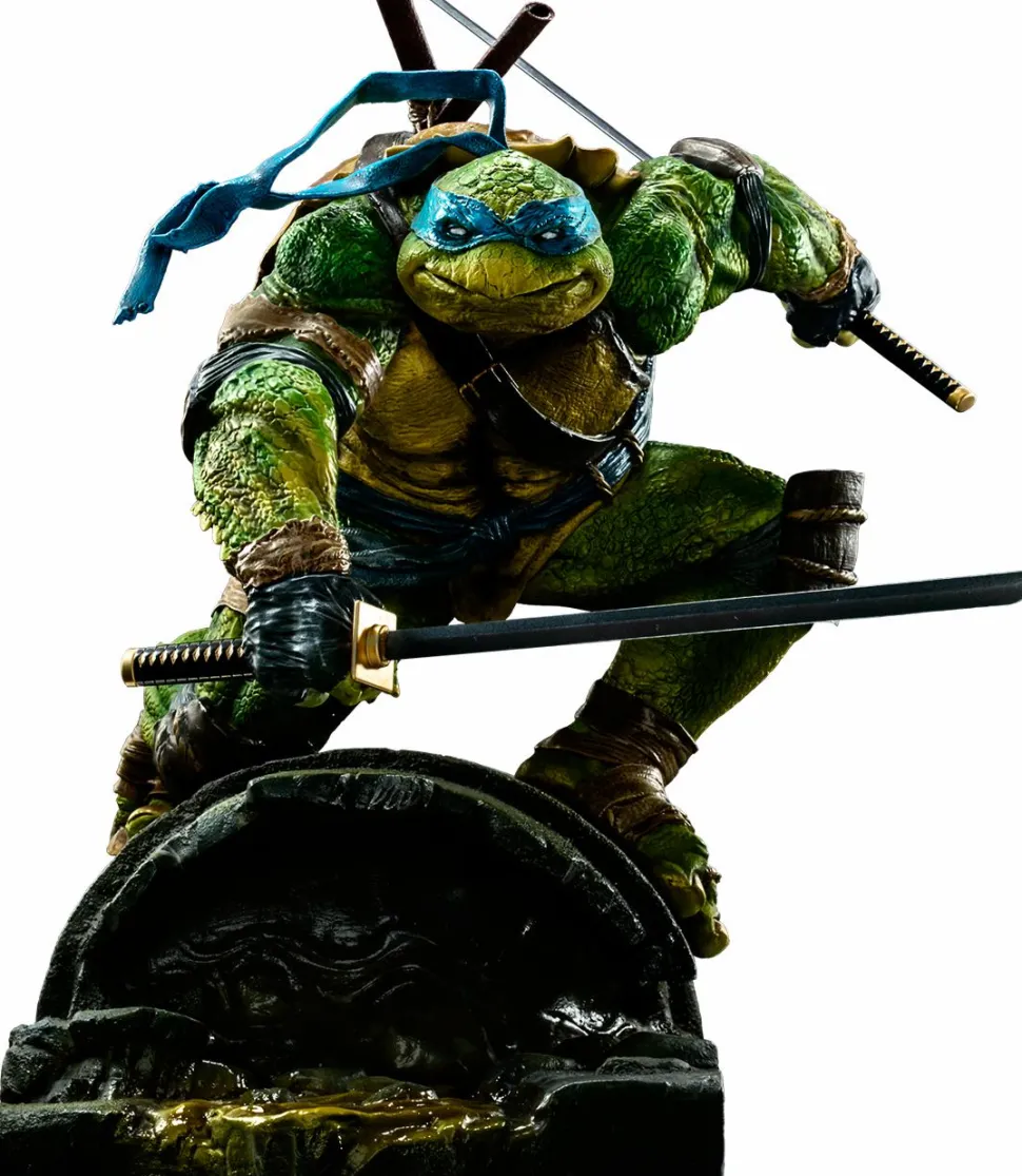 Teenage Mutant Ninja Turtles - Leonardo 15” Statue