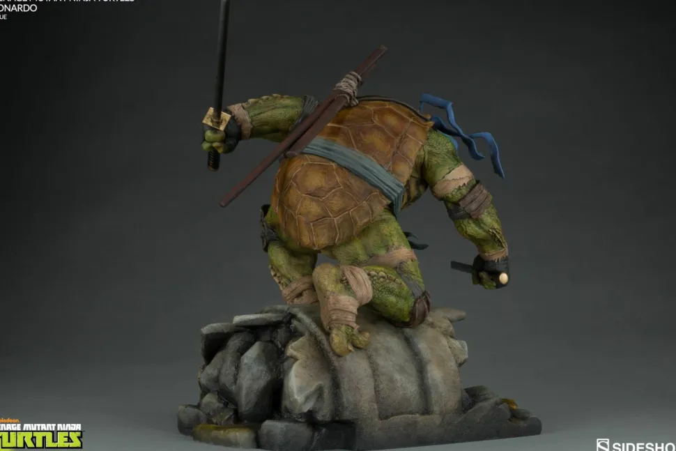 Teenage Mutant Ninja Turtles - Leonardo 15” Statue