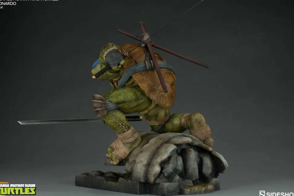 Teenage Mutant Ninja Turtles - Leonardo 15” Statue