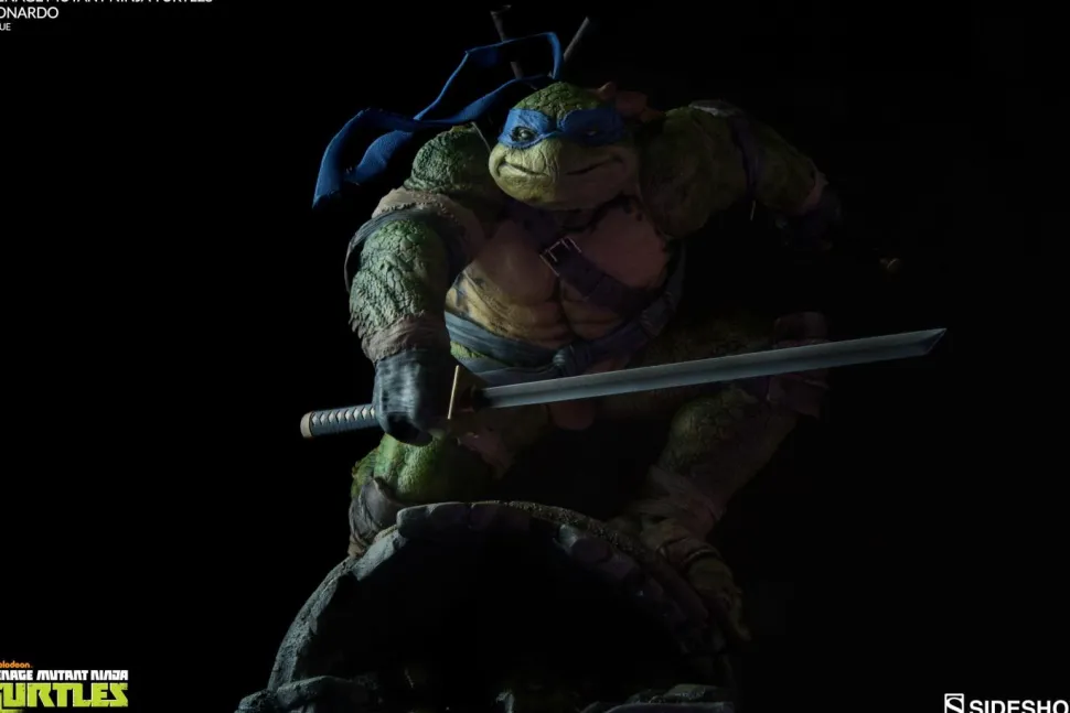 Teenage Mutant Ninja Turtles - Leonardo 15” Statue