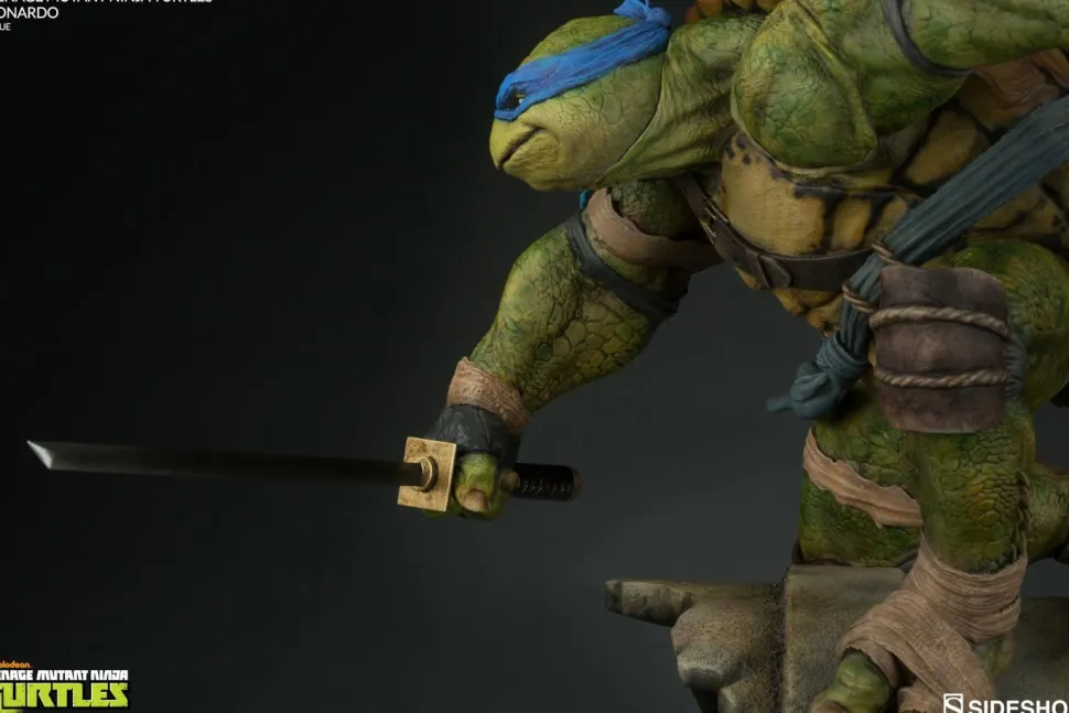 Teenage Mutant Ninja Turtles - Leonardo 15” Statue