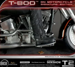 Terminator 2: Judgment Day - T-800 on Motorcycle 1/4 Scale Diorama Statue
