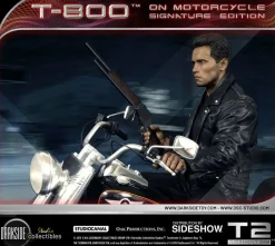 Terminator 2: Judgment Day - T-800 on Motorcycle 1/4 Scale Diorama Statue
