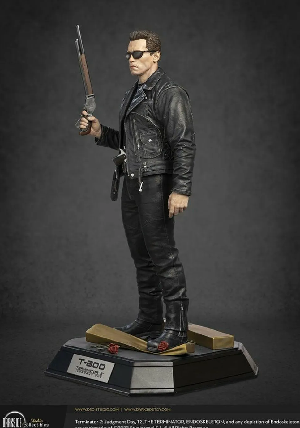 Terminator 2: Judgment Day - T-800 Ultimate Edition 1/3 Scale Statue