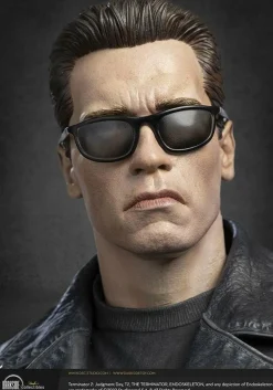 Terminator 2: Judgment Day - T-800 Ultimate Edition 1/3 Scale Statue