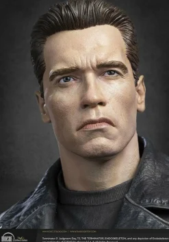 Terminator 2: Judgment Day - T-800 Ultimate Edition 1/3 Scale Statue
