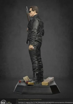 Terminator 2: Judgment Day - T-800 Ultimate Edition 1/3 Scale Statue